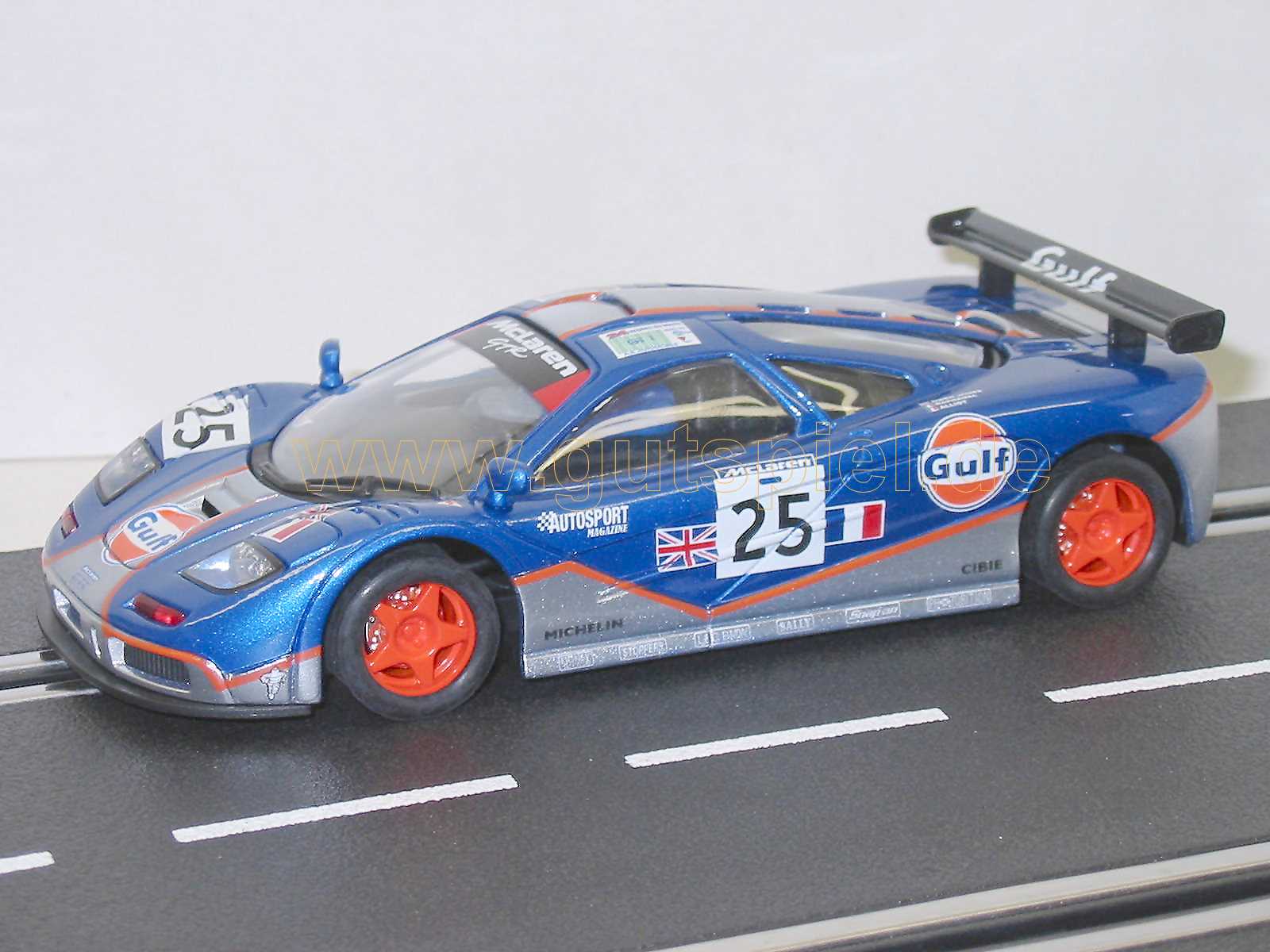 Ninco BMW M3 GTR "Red Bull
