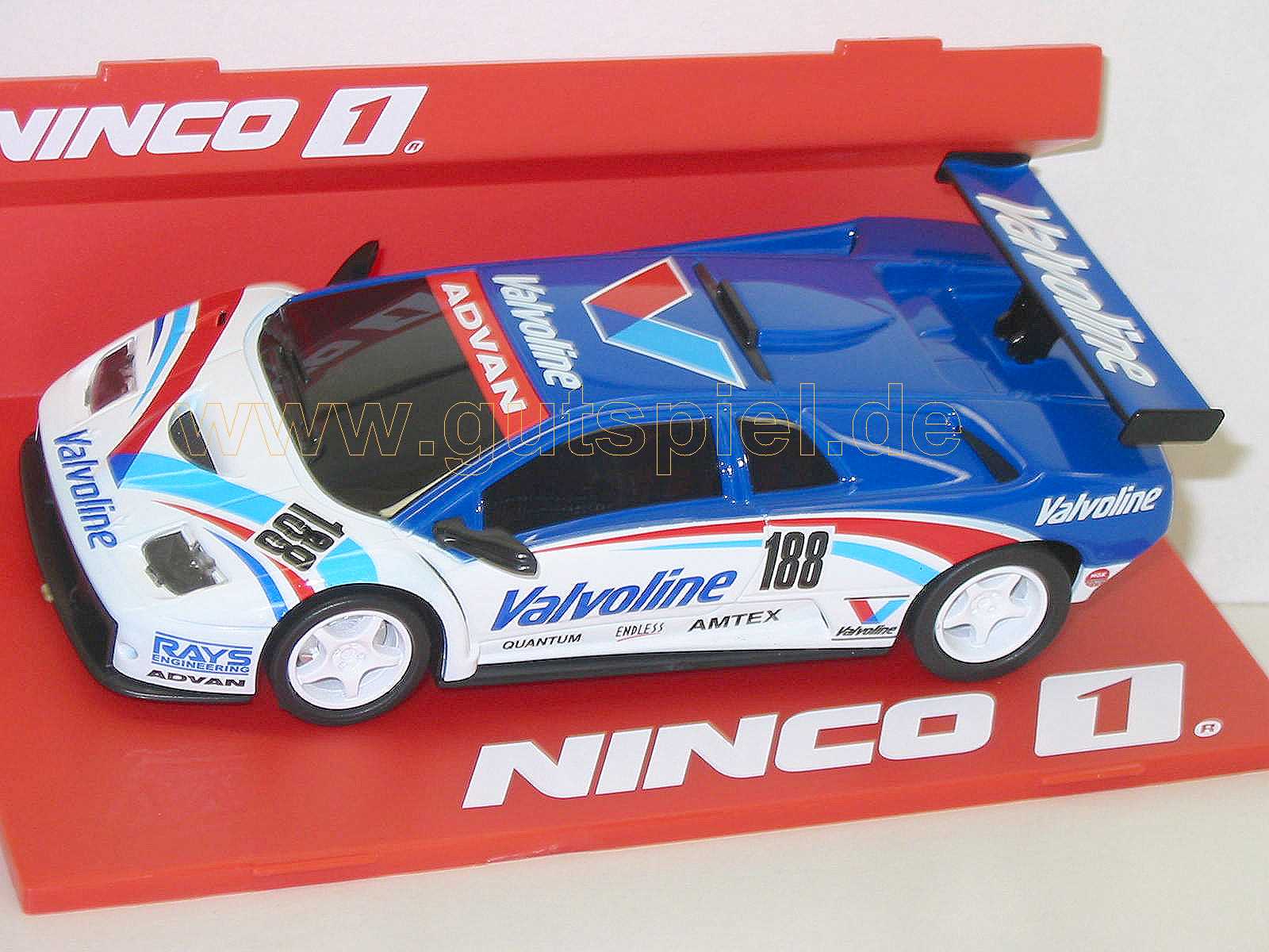 Ninco BMW M3 GTR "Red Bull